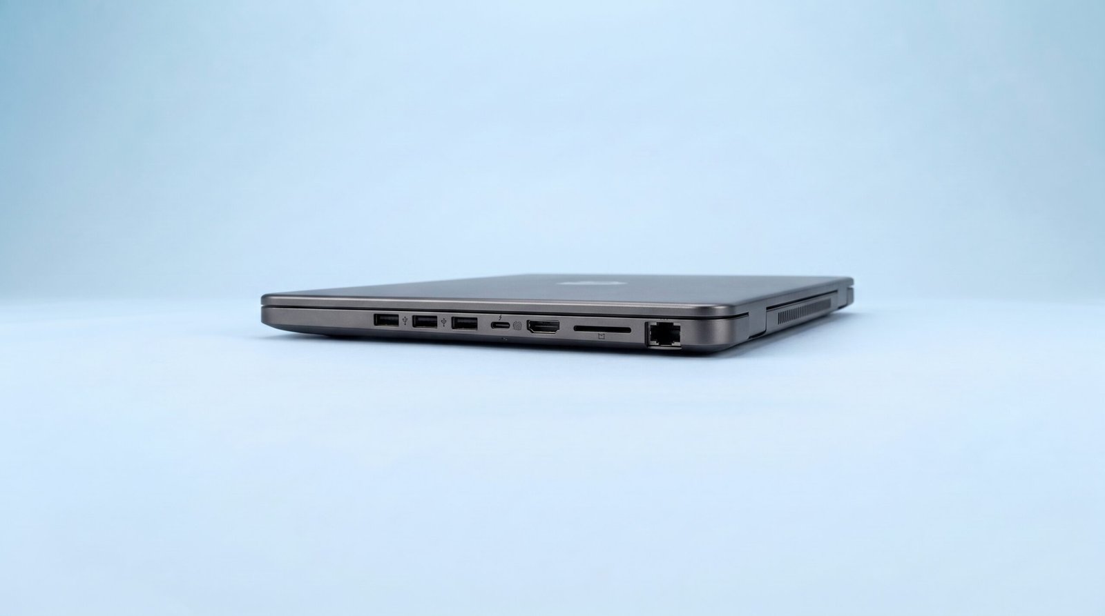 Nexus Pro 16 Laptop | Omnivoltix Core Ultra 9 RTX 4060 Workstation - Image 2